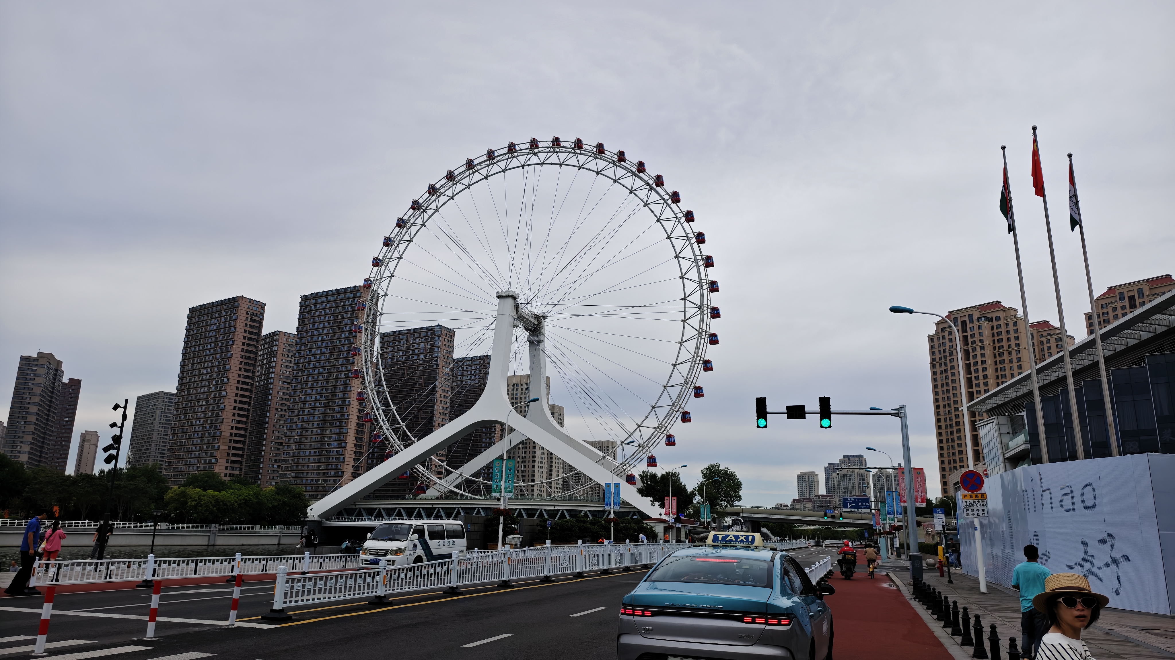 df992f898046293d0405ff7a01fe30fe